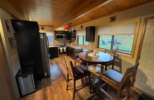 Carroll Casa | Great roomy home for entertaining just a few miles from Bretton Woods.