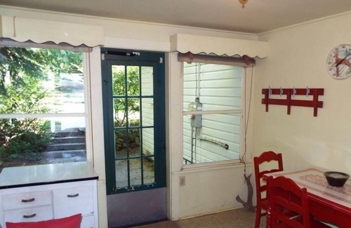 Northville Cabaña | Gran Sacandaga Lake 5BR Cottage con Direct Waterfront, Dock, plataforma de baño