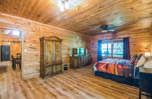 Kodak Casa | Great Smoky Mountain, Hot Tub, Mins to Dollywood
