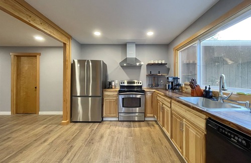 Port Angeles Casa | Great Spot For Family & Friends