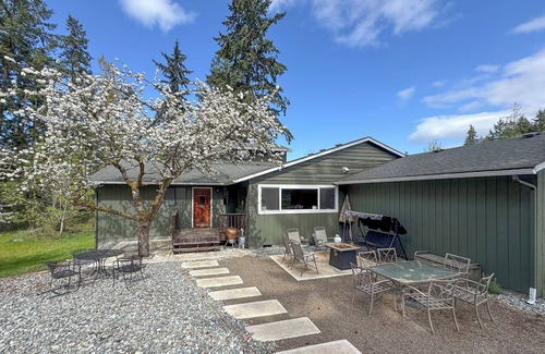 Port Angeles Casa | Great Spot For Family & Friends