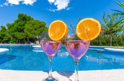 Gran Alacant Apartamento | Great Top Apartment: Sea views, terrace and pool
