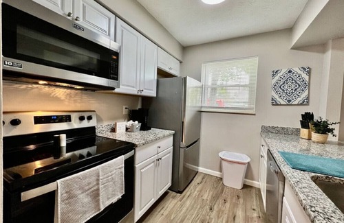 Middletown Apartamento | Great Value New Middletown Apartment Free Laundry