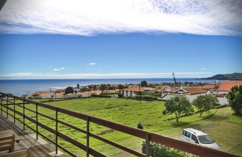 Praia da Vitoria Apartamento | Great View Apartment AL