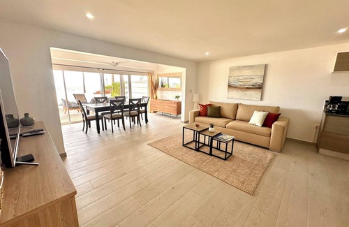 Nettle Bay Apartamento | GREAT VIEW Beautiful One bedroom on the beach nearly Red Bay Beach