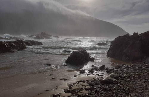 Knysna Cabaña | Great Views 120m from beach, No 1 Holiday Destination in South Africa