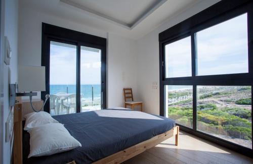 Els Arenals del Sol Apartamento | Great Views First Line Teleworkers and Families Unforgetable Apartment