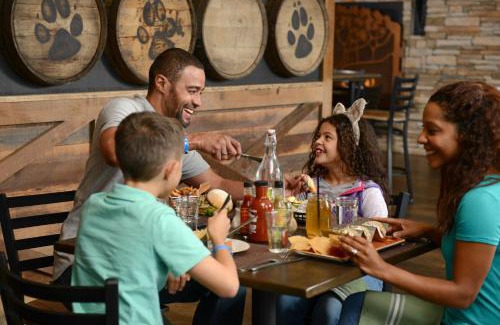 I-435 West KC-KS Complejo | Great Wolf Lodge Kansas City