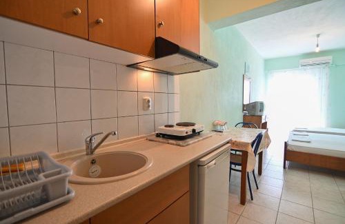 Asprovalta Apartamento | Greece Asprovalta Rooms Accomodation Apartment Hotel Petalo