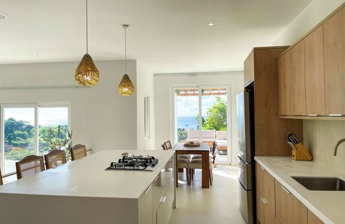 Morne Rouge Casa | Greek-Inspired House with Breathtaking Views of Grand Anse Beach