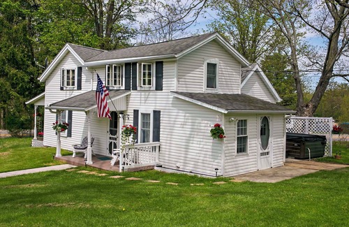 Hammondsport Casa | Green Acres in The Finger Lakes -located along The Keuka Lake Wine Trail