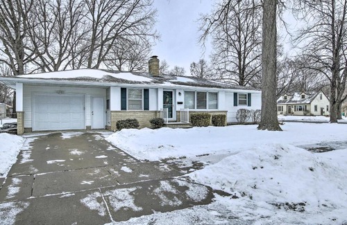 Green Bay Casa | Green Bay Home 3 Blocks to Lambeau Field!