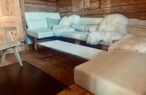 Reith bei Kitzbuehel Casa | Green Chalet from Centuries ago