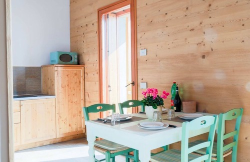 Dervio Chalet De Esquí | Green Chalet - wonderfull terrace few steps from lake and best trekking