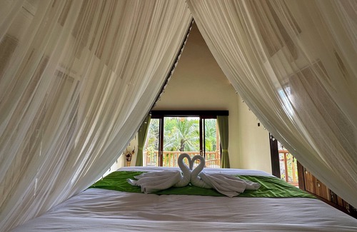 Penida Island Hotel | Green Coco Suite