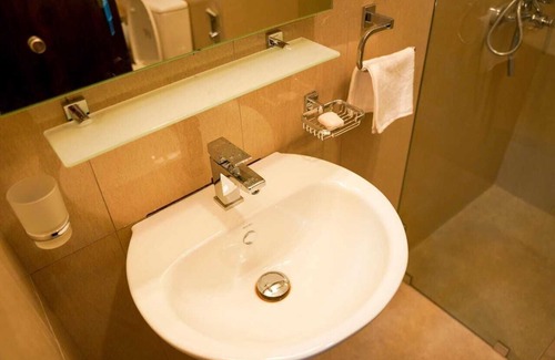 Boralesgamuwa Apartamento | Green Eye Apartment & Hotel