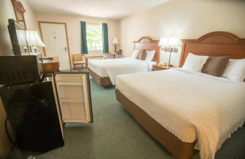 Branson Hotel | Green Gables Inn