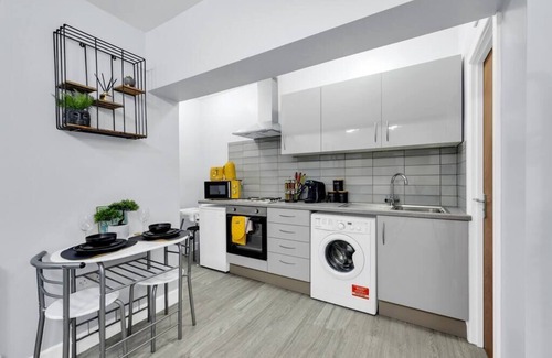 Seven Sisters Apartamento | Green Haven Sleeps Two