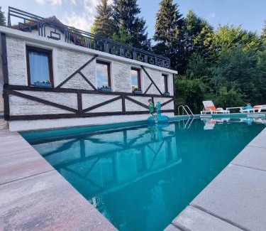 Lohovo Villa | Green Hill