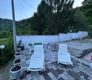 Lohovo Villa | Green Hill