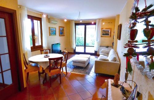 Rivoltella Apartamento | Green House Desenzano
