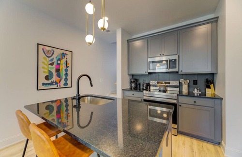 Columbia Apartamento | Green House @ Township - Unit B | 3BR 3BA