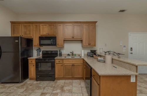 Downtown Apartamento | Green Jacket Getaway - Augusta Downtown Delight
