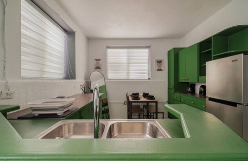 Santurce Apartamento | Green Lagoon Loft San Juan | Free Parking