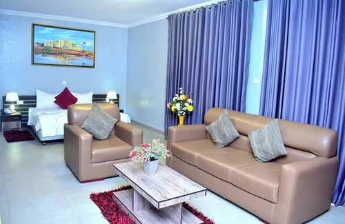 Abeokuta Complejo | Green Luxury Resort