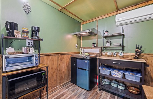 Clyde Casa | Green Man Grove: Forested Mountain Haven w/hot tub