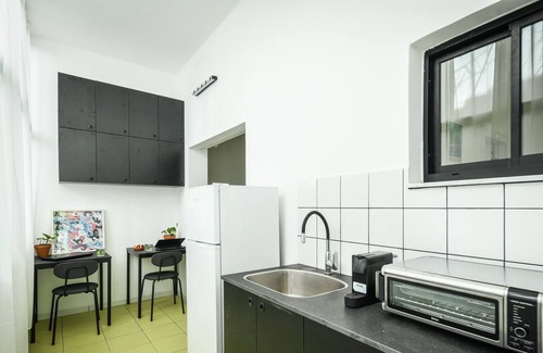 Haifa Apartamento | Green Oasis 1BR Apartment near Talpiot Market