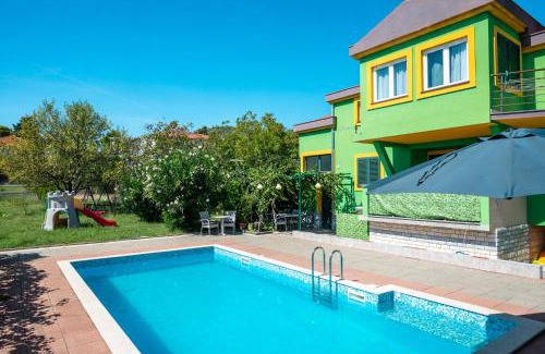 Rudine Apartamento | Green Oasis