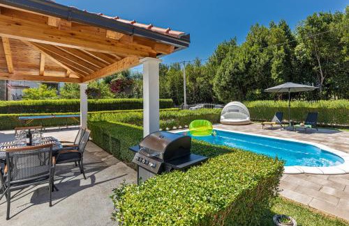 Ljuta Apartamento | Green paradise with swimming pool