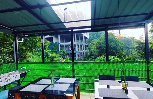 Chithirapuram Casa | GREEN PEPPER MUNNAR