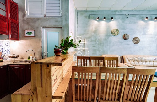 Nhat Tan Casa | Casa privada verde para soñadores