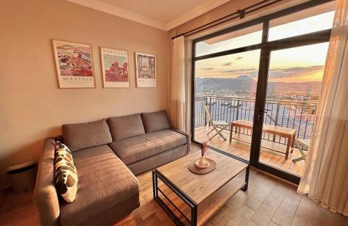 Gokceada Apartamento | Green Roof Terrace with Sea and Nature view
