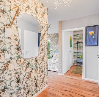 Schwarzlackenau Apartamento | Green Suite - Whirlpool Garden - free parking - WiFi