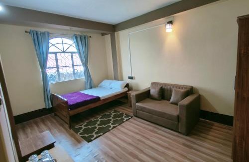 Karsiyang Casa | Green Tara Homestay