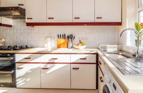 Llangollen Cabaña | GREEN VIEW, pet friendly, with a garden in Llangollen