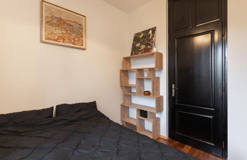 Cluj-Napoca Casa | Green Villa by the Lake