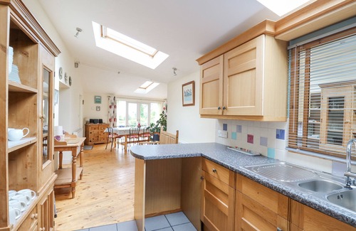 Dinas Cross Cabaña | Greenbanks, NEWPORT, PEMBROKESHIRE