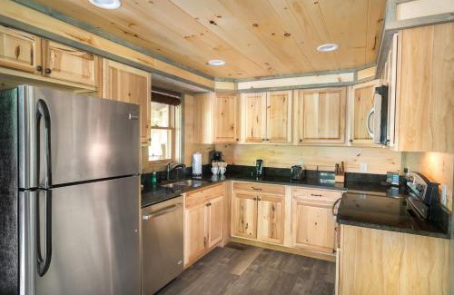 Pittman Center Casa | Greenbriar Getaway by Stony Brook Cabins