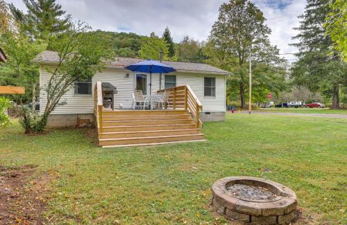 Marlinton Casa | Greenbrier River Retreat with Deck - Steps to Trail!