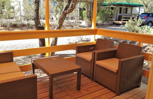 Roquebrune-sur-Argens Casa | Greenchalets Lei Suves retro