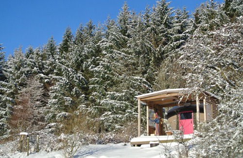 Corwen Cabina | Eco-Glamping Mountain Yurt North Wales - Sleeps 4 - Se aceptan mascotas y niños