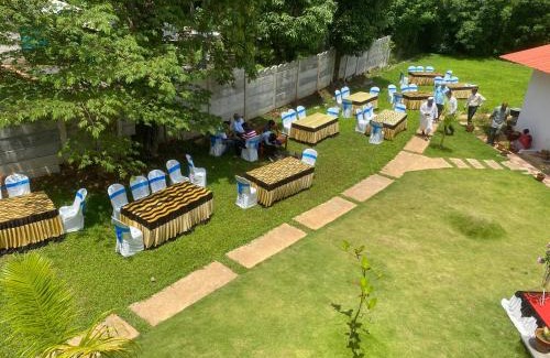 Madapura Casa | Greenhouse Homestay