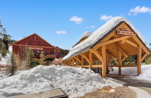 East Village at Copper Apartamento | Greens at Copper #315 By Summit County Mountain Retreats