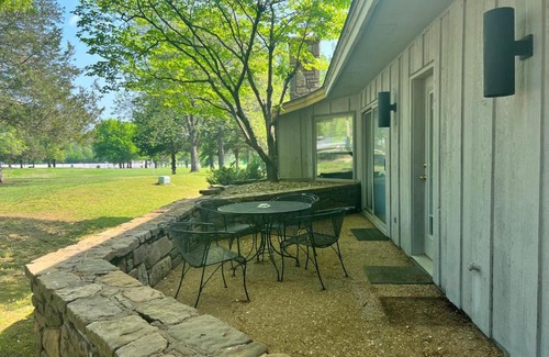 Bella Vista Apartamento | Greens One Vacation Home 23