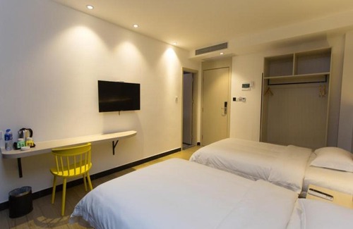 Shiqi District Hotel | GreenTree Apartment Zhongshan City Shiqi District Zhongshan North Station Hubin North Road Hotel