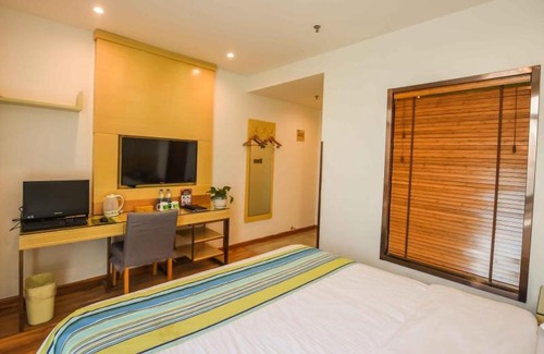 Xijin Subdistrict Hotel | GreenTree Inn AnHui Ningguo Ningguo Avenue Business Hotel